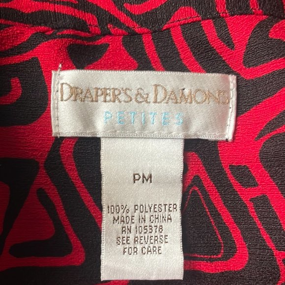 Red and Black Abstract Jacket Medium Petite - Picture 2 of 3